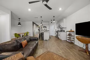 1425 London Wy, Lockhart, TX 78644 - Photo 13