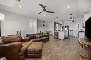 1425 London Wy, Lockhart, TX 78644 - Photo 9