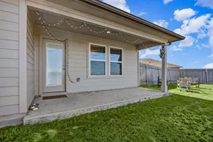 1425 London Wy, Lockhart, TX 78644 - Photo 37