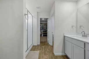 1425 London Wy, Lockhart, TX 78644 - Photo 19