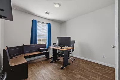 1425 London Way, Lockhart, TX 78644 - Photo 23