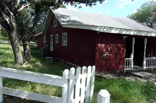 702 Cottonwood Creek Rd, Dripping Springs, TX 78620 - Photo 23