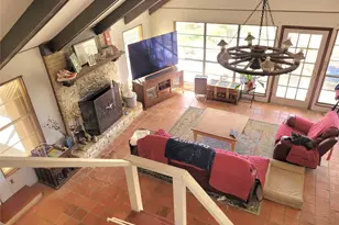 702 Cottonwood Creek Rd, Dripping Springs, TX 78620 - Photo 9