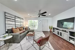 1101 Grove Blvd, Austin, TX 78741 - Photo 3