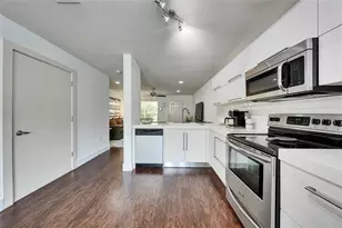 1101 Grove Blvd, Austin, TX 78741 - Photo 9