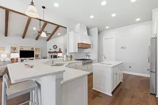 219 Skyline Rd, Georgetown, TX 78628 - Photo 13