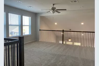 136 Green Knoll Lane, Georgetown, TX 78628 - Photo 7