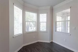 12215 Hunters Chase Dr, Austin, TX 78729 - Photo 7