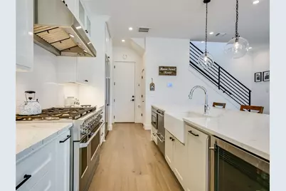 2004 Oxford Avenue, Austin, TX 78704 - Photo 13