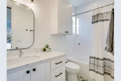 2004 Oxford Avenue, Austin, TX 78704 - Photo 19