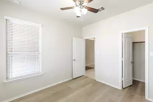 104 Golden Eagle Ln, Leander, TX 78641 - Photo 3