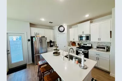 197 Everglades Drive, Kyle, TX 78640 - Photo 5