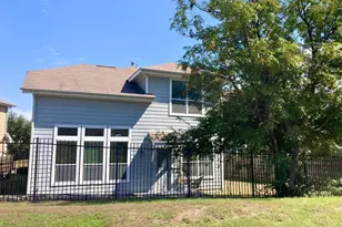 2308 Montague St, Austin, TX 78741 - Photo 29