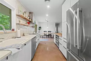 4505 Dudley Dr, Austin, TX 78735 - Photo 7