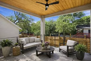 2301 E 10th St, Austin, TX 78702 - Photo 35