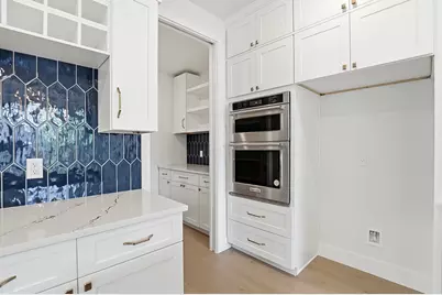 2301 E 10th Street, Austin, TX 78702 - Photo 15