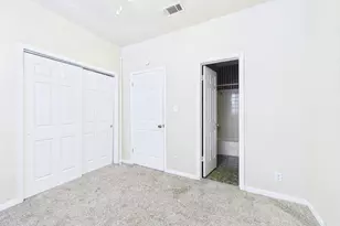 2300 Leon St, Austin, TX 78705 - Photo 23