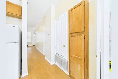 2300 Leon Street #204, Austin, TX 78705 - Photo 9