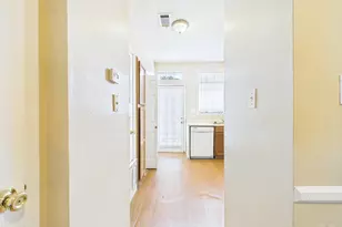 2300 Leon St, Austin, TX 78705 - Photo 5