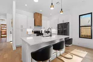 910 Tillery St, Austin, TX 78702 - Photo 5