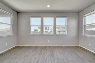 340 Black Opal Dr, Jarrell, TX 76537 - Photo 11