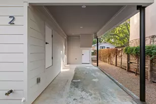 1401 E 3rd St, Austin, TX 78702 - Photo 27