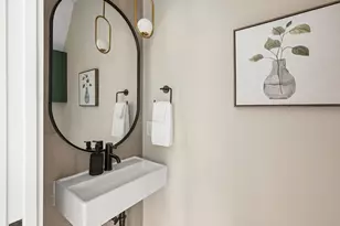 1401 E 3rd St, Austin, TX 78702 - Photo 15