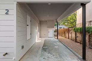 1401 E 3rd St, Austin, TX 78702 - Photo 27