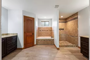 108 Whispering Pines Dr, Bastrop, TX 78602 - Photo 23