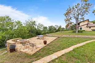 25421 Pedernales Point Dr, Spicewood, TX 78669 - Photo 11