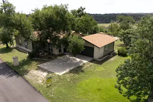 25421 Pedernales Point Dr, Spicewood, TX 78669 - Photo 3