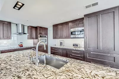 54 Rainey Street #1222, Austin, TX 78701 - Photo 11