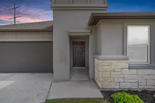104 Stinchcomb Rd, Hutto, TX 78634 - Photo 3