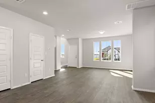 171 Daylily Dr, Elgin, TX 78621 - Photo 15