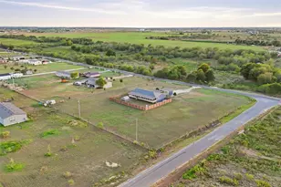 2709 Co Rd 463, Elgin, TX 78621 - Photo 27