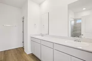 715 Universal Dr, Hutto, TX 78634 - Photo 5