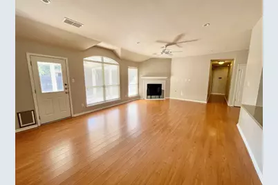 7008 Auckland Drive, Austin, TX 78749 - Photo 7