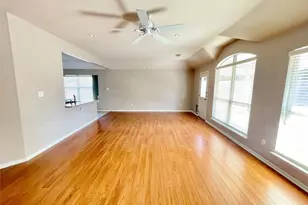 7008 Auckland Dr, Austin, TX 78749 - Photo 9