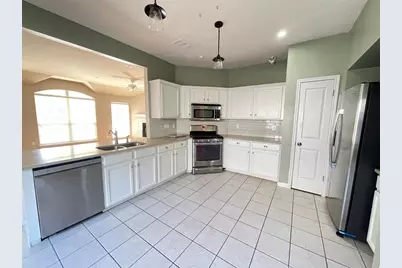 7008 Auckland Drive, Austin, TX 78749 - Photo 17