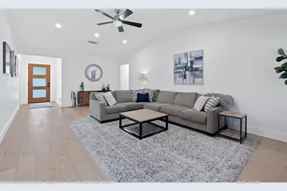 6008 Smith Oak Trail, Austin, TX 78749 - Photo 3