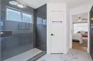 6008 Smith Oak Trail, Austin, TX 78749 - Photo 19