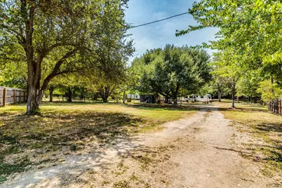 248 Chaparral Drive, Liberty Hill, TX 78642 - Photo 5
