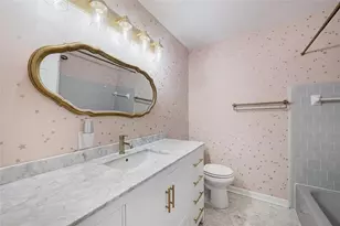 5330 Balcones Dr, Austin, TX 78731 - Photo 7