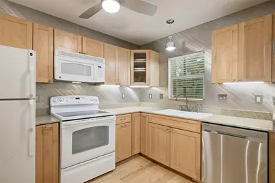 5330 Balcones Drive #G, Austin, TX 78731 - Photo 15