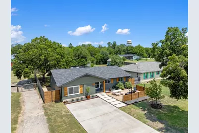 1107 E 17th Street, Georgetown, TX 78626 - Photo 3