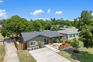 1107 E 17th St, Georgetown, TX 78626 - Photo 3