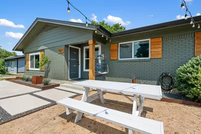 1107 E 17th Street, Georgetown, TX 78626 - Photo 7