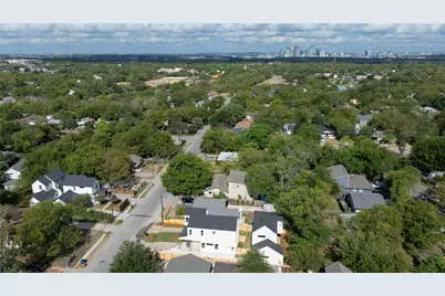 6804 Montana Street, Austin, TX 78741 - Photo 7