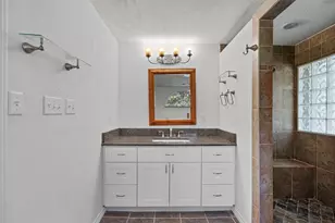 601 Deertrail Dr, San Marcos, TX 78666 - Photo 17