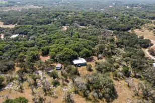 601 Deertrail Dr, San Marcos, TX 78666 - Photo 35